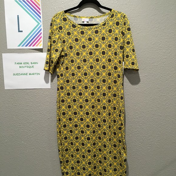 LLR Julia - Picture 2 of 2